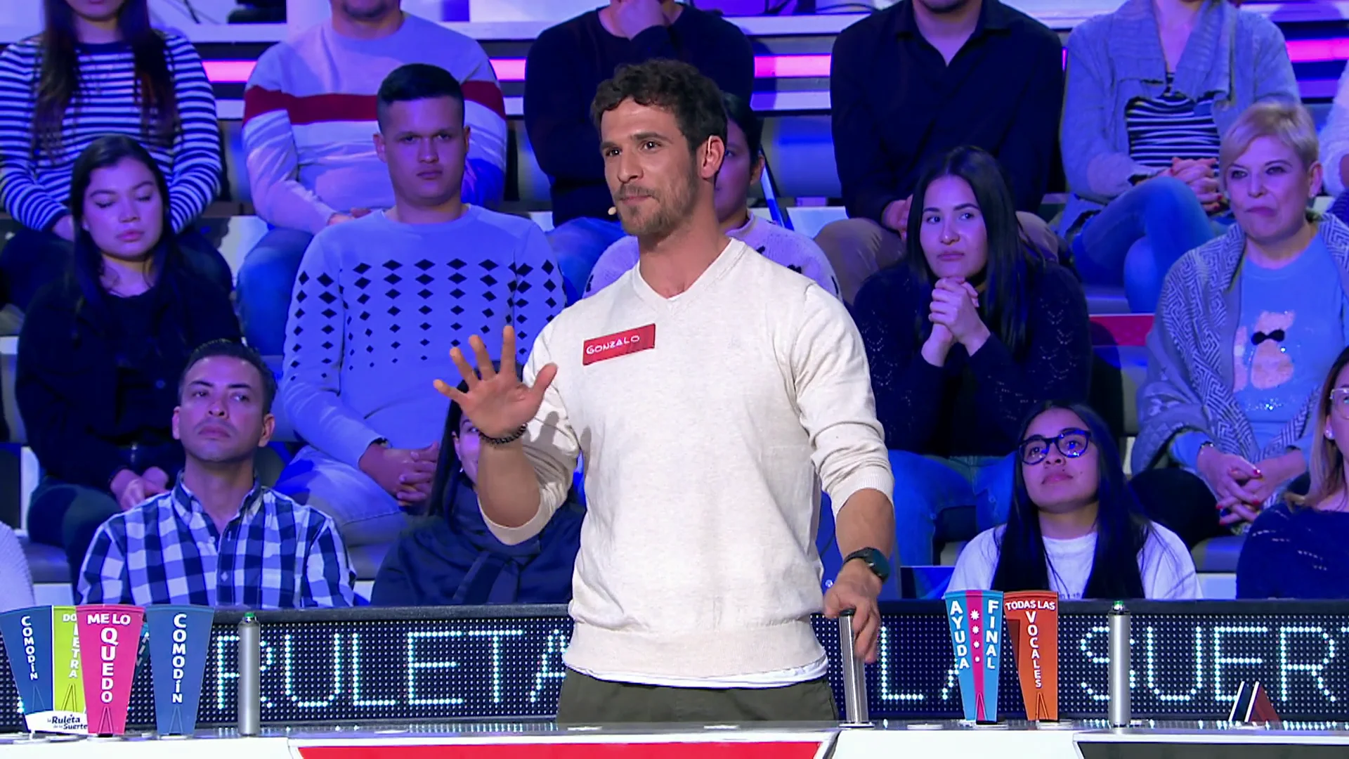 Gonzalo saca su lado más “acaparador”: ¡consigue el súper comodín en el último momento! Gonzalo saca su lado más “acaparador”: ¡consigue el súper comodín en el último momento!