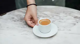 Un café Un café