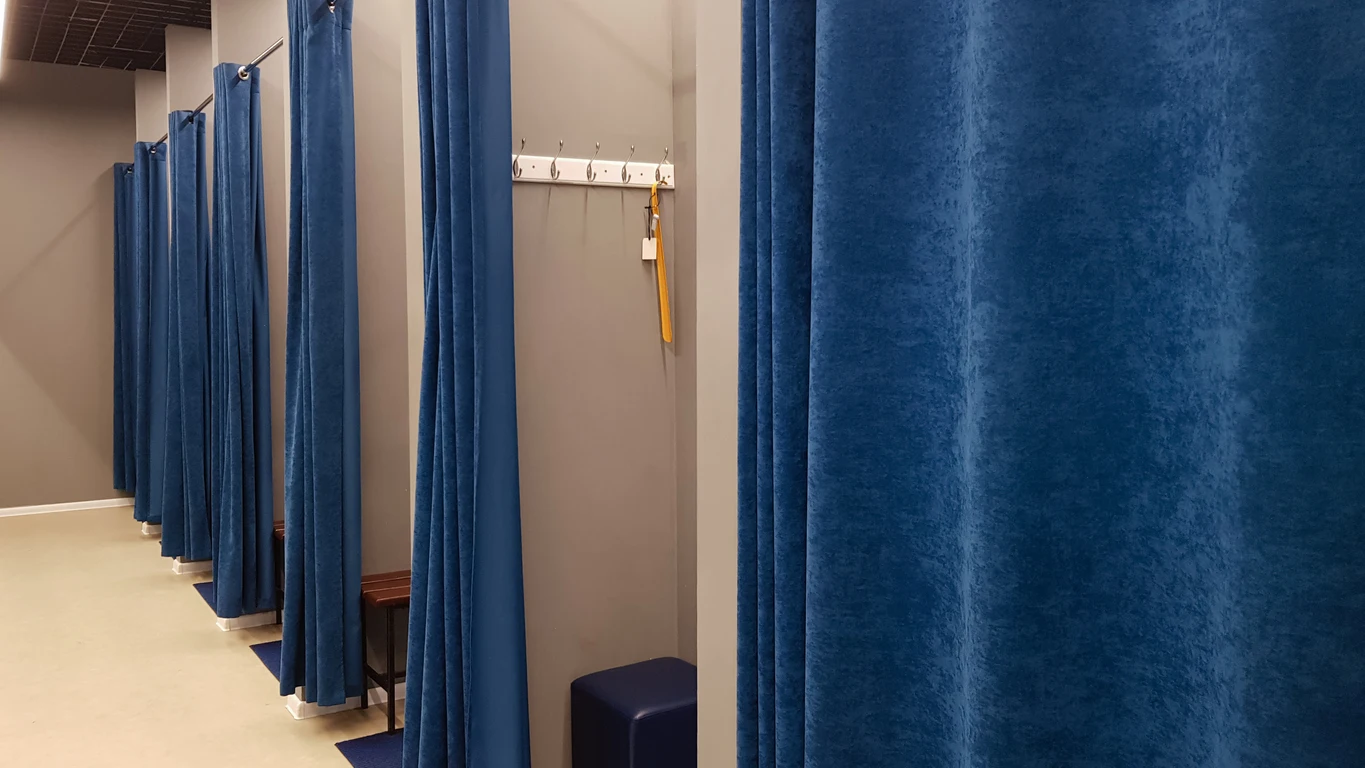 Imagen de los probadores de una tienda Imagen de los probadores de una tienda