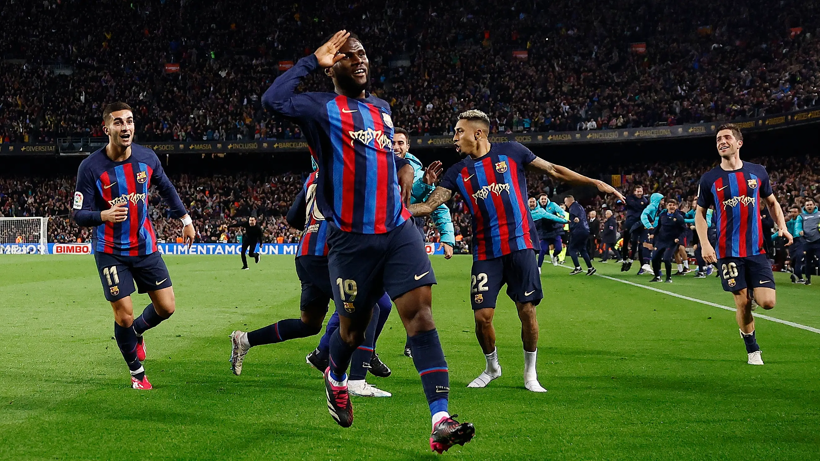 Franck Kessie celebra su gol ante el Real Madrid en el Cl&aacute;sico de Liga