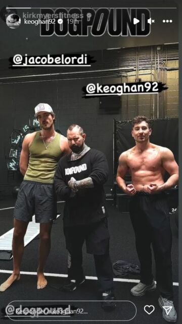Jacob Elordi y Barry Keoghan en el gimnasio