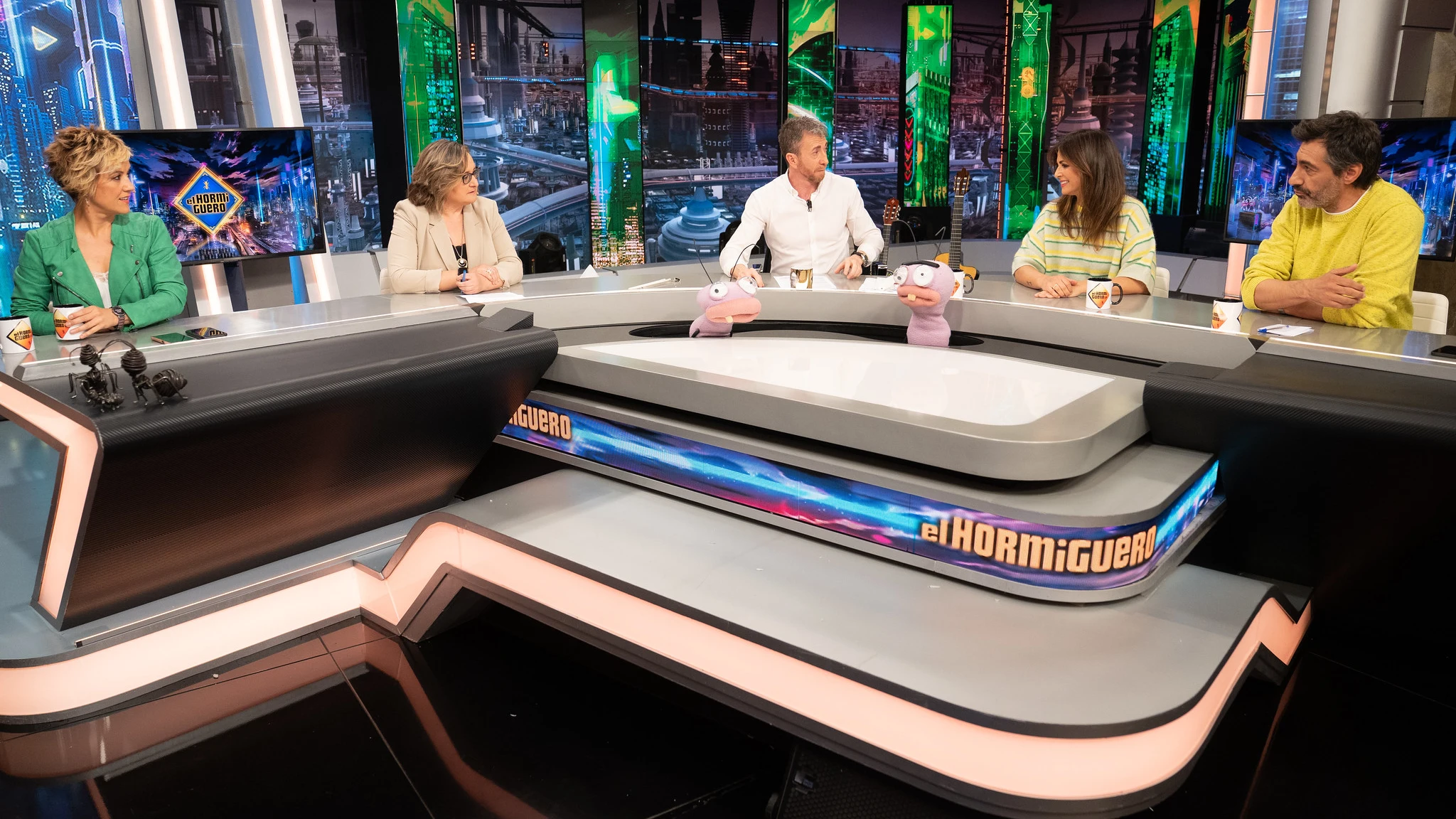 La preocupación de Juan del Val ante las palabras de Nuria Roca: "Esto de Ana Obregón me ha abierto una puerta" La preocupación de Juan del Val ante las palabras de Nuria Roca: "Esto de Ana Obregón me ha abierto una puerta"