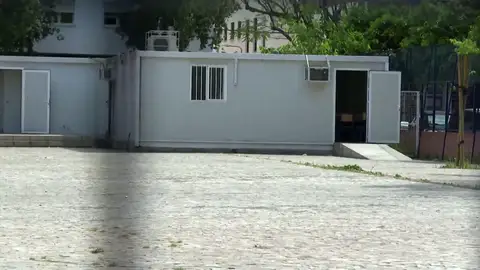 Barracón que sirve de comedor en Sevilla Barracón que sirve de comedor en Sevilla