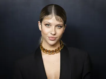 Anita Matamoros posando en una entrega de premios. Anita Matamoros posando en una entrega de premios.