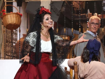 Merche conmueve como Juanita Reina interpretando &lsquo;Lola la Piconera&rsquo; 