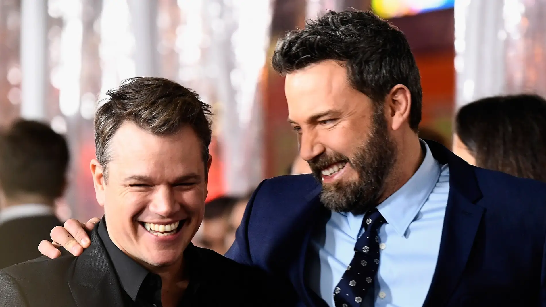 Matt Damon y Ben Affleck pasando un buen rato