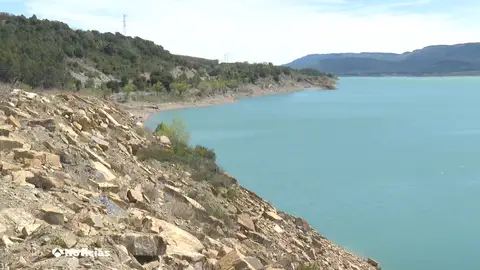 Embalse de Navarra Los embalses de Navarra están al nivel más bajo de la última década