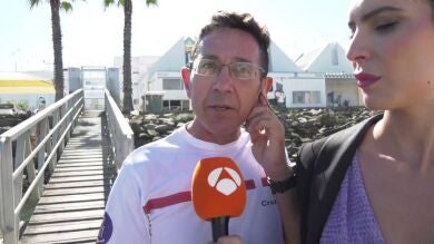 La menor rescatada en el mar presenta quemaduras de primer grado y 