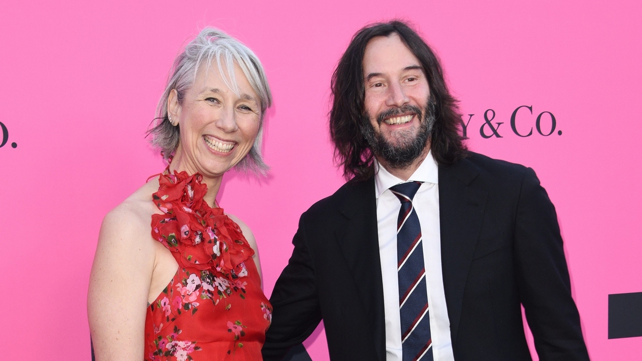 John Rief La Novia De Keanu Reeves at Jamie Mealmaker blog