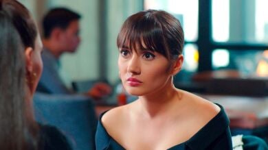 Zeynep se sincera con Hira sobre Alihan y ella estalla: “¿Por qué sigue guardando los anillos que te iba a regalar?”