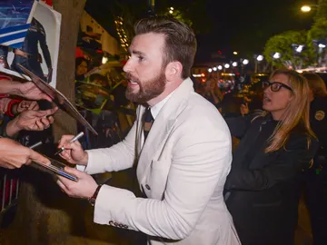 Chris Evans Chris Evans