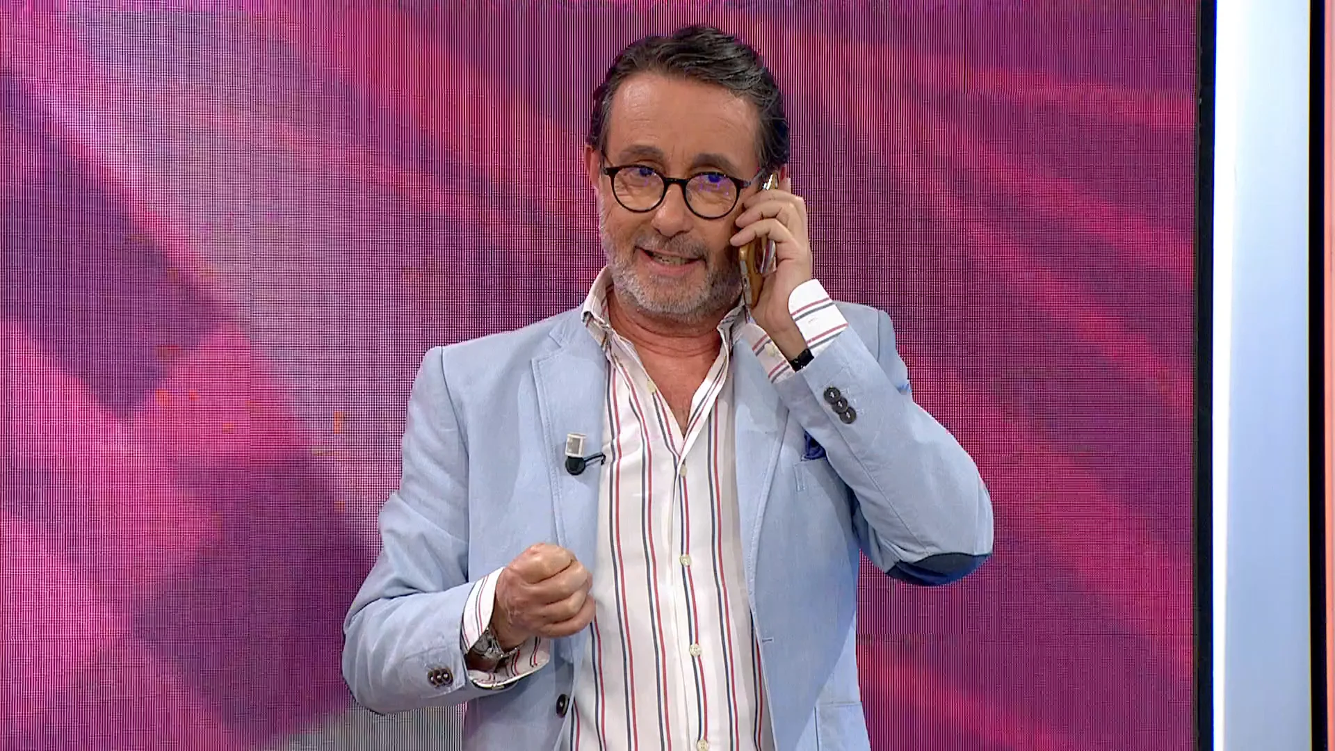 Isabel Preysler llama en directo a Carlos P&eacute;rez Gimeno: "Nos manda un abrazo muy fuerte"