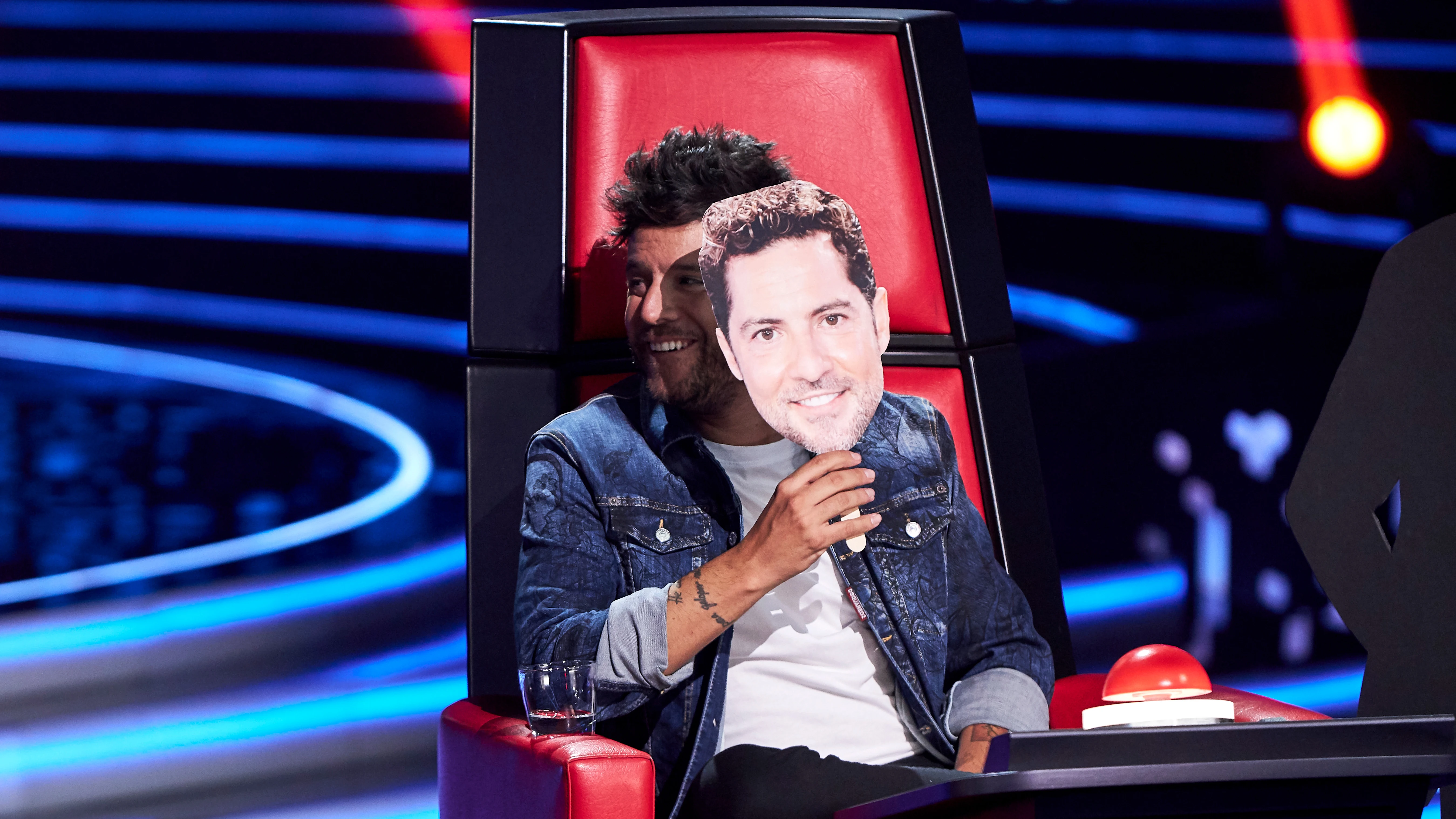 As&iacute; comienzan las segundas Audiciones a ciegas de &lsquo;La Voz Kids&rsquo;: &ldquo;Una foto para la mam&aacute; de David Bisbal&rdquo; 