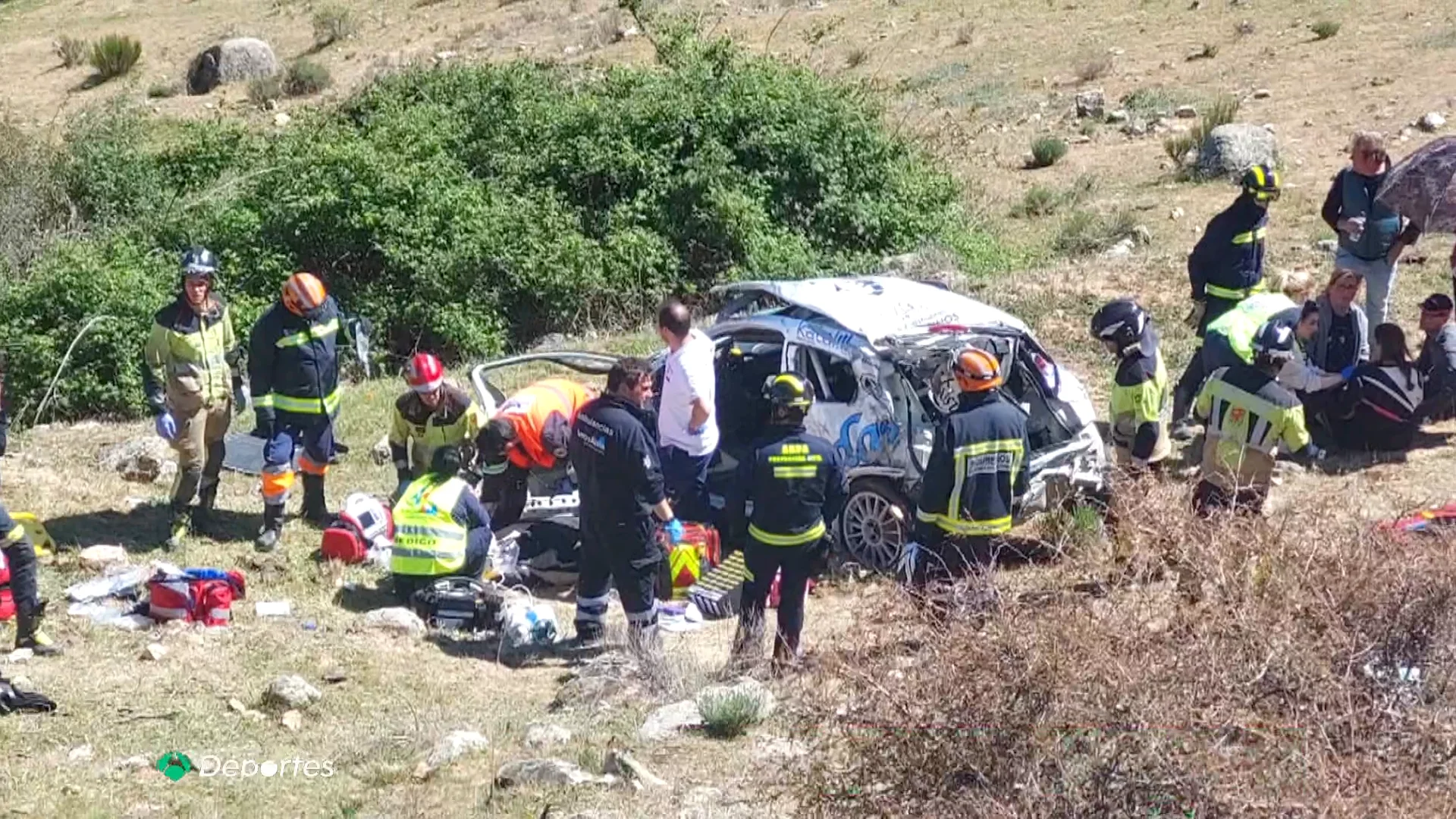 Muere un piloto de rally al precipitarse su vehículo por un barranco de 50 metros en Ávila Muere un piloto de rally al precipitarse su vehículo por un barranco de 50 metros en Ávila