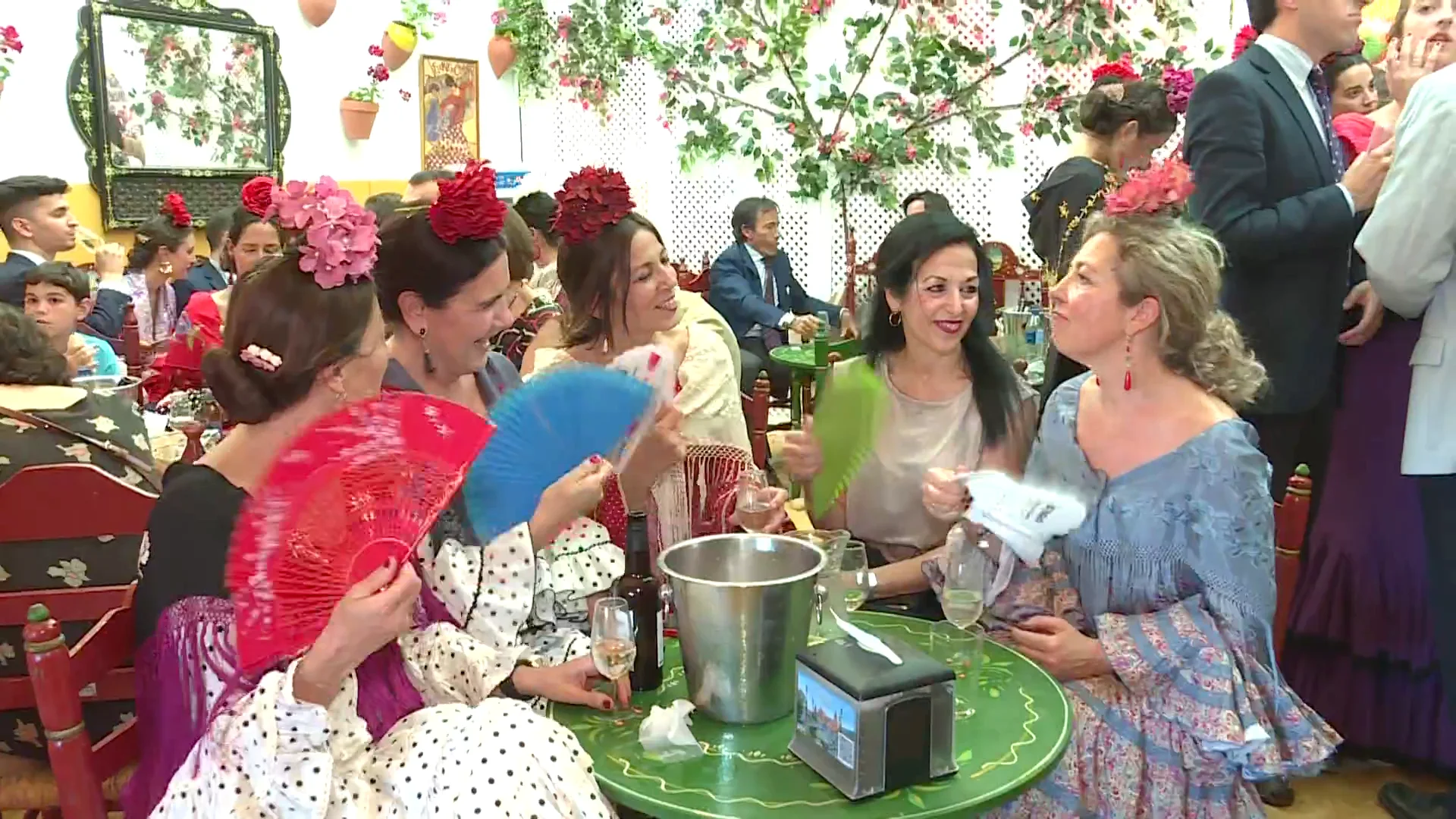 La Feria de Abril de Sevilla marca r&eacute;cords de temperatura y de precios: &iquest;C&oacute;mo van a hacer frente?