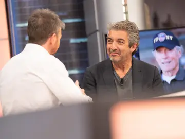 La bonita reflexión de Pablo Motos y Ricardo Darín sobre la edad: "Hay que vivir sin olvidar la persona brillante que eras" La bonita reflexión de Pablo Motos y Ricardo Darín sobre la edad: "Hay que vivir sin olvidar la persona brillante que eras"