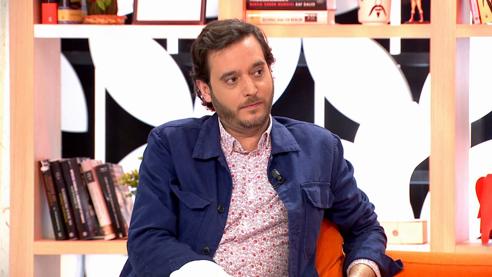 Bertín Osborne y Gabriela Guillem, en actitud cariñosa en la feria de Sevilla: 