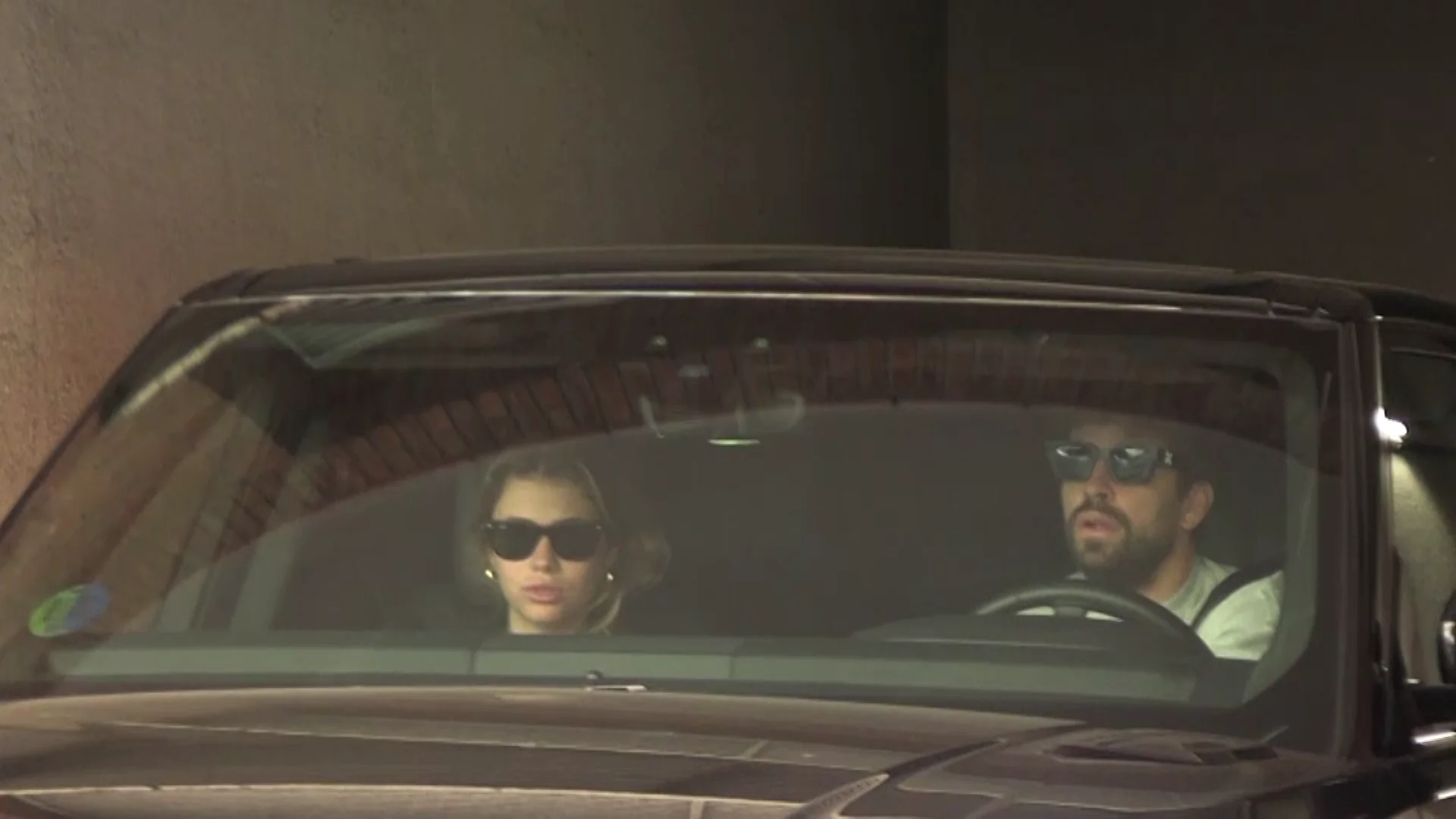 Piqué y Clara Chía Piqué y Clara Chía