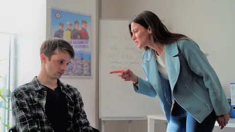 En el último capítulo de ‘Secretos de familia’: Ceylin, decidida a hundir a Çinar y Metin, mientras Eren busca a otro culpable En el último capítulo de ‘Secretos de familia’: Ceylin, decidida a hundir a Çinar y Metin, mientras Eren busca a otro culpable