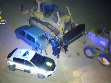 Dos detenidos por robar gasóleo de maquinaria de obra pública en una carretera de La Rioja