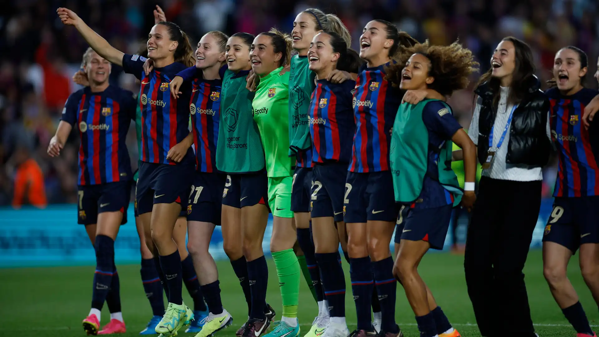 El Barça Femení celebra el pase a la final de la Champions El Barça Femení celebra el pase a la final de la Champions