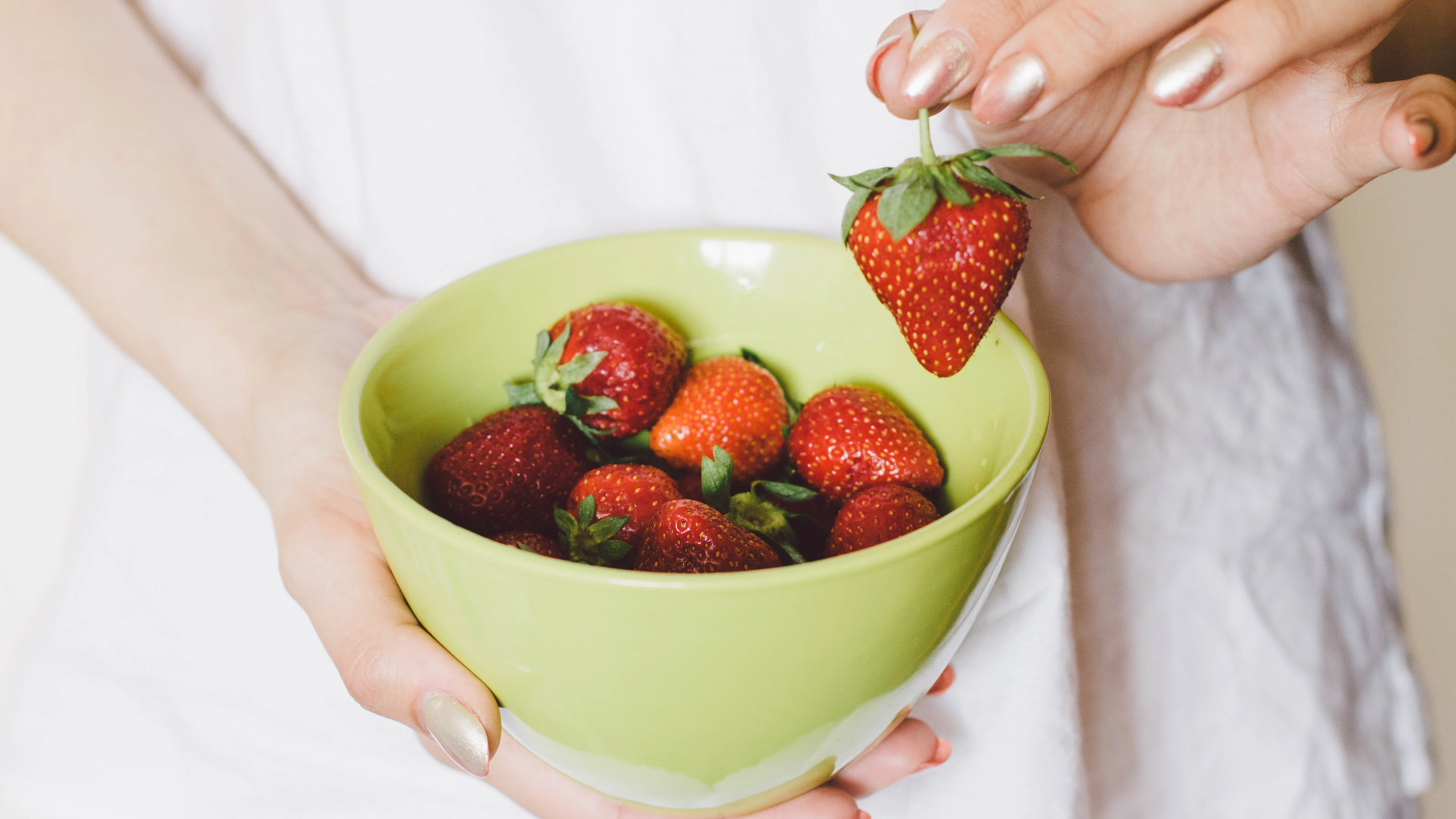 Recipiente con fresas Recipiente con fresas