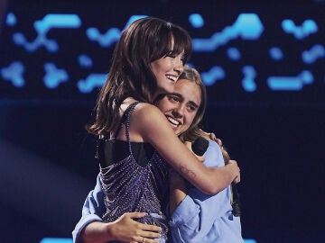 &iexcl;Momento m&aacute;gico! Aitana canta con una fan &lsquo;Arde&rsquo; en las Audiciones a ciegas 