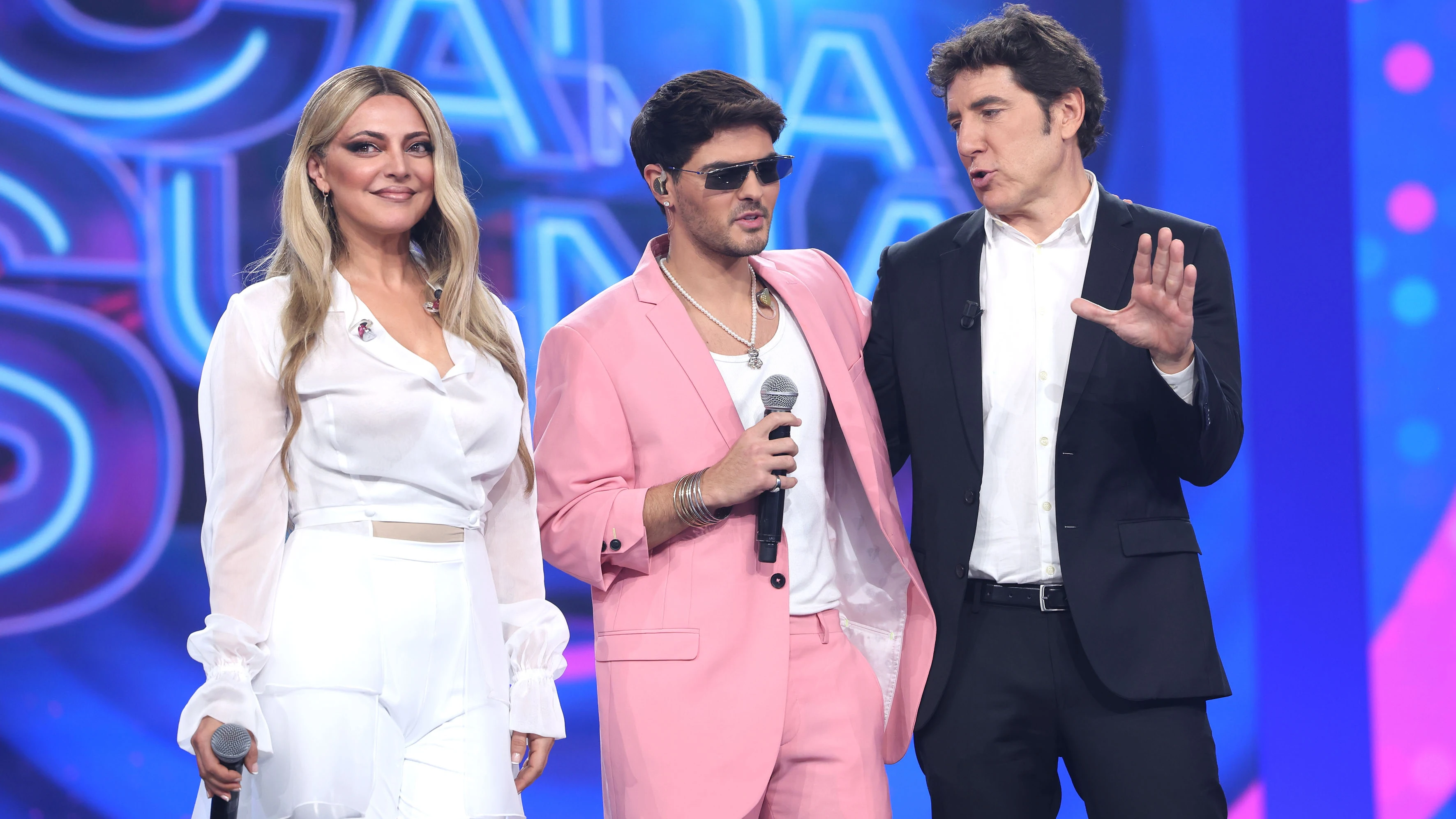 La confesión de Abraham Mateo: "Tengo que salir en defensa de mi Chenoa" La confesión de Abraham Mateo: "Tengo que salir en defensa de mi Chenoa"