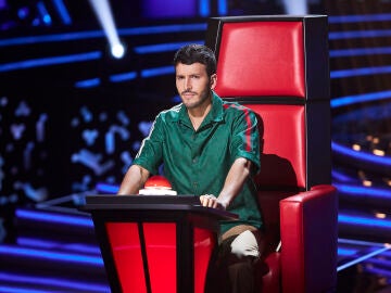 &ldquo;Nos echan de &lsquo;La Voz Kids&rsquo;&rdquo;: Sebasti&aacute;n Yatra, contundente tras el desliz que casi comenten los coaches con Ibone 