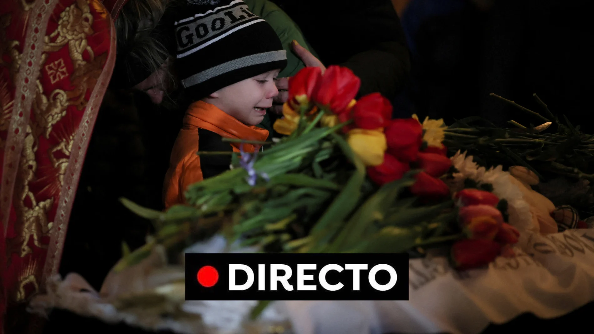 Mikhail, de 6 años, llora desconsoladamente ante los ataúdes de sus hermanos, Sofia y Kyrylo, muertos por el ataque ruso a Uman Mikhail, de 6 años, llora desconsoladamente ante los ataúdes de sus hermanos, Sofia y Kyrylo, muertos por el ataque ruso a Uman