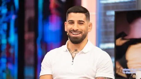 Ilia Topuria desvela qué siente al pelear: "Acepto la sensación de miedo y no dejo que se apodere de mi" Ilia Topuria desvela qué siente al pelear: "Acepto la sensación de miedo y no dejo que se apodere de mi"