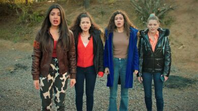 En el último capítulo de ‘Hermanos’: Harika y sus amigas, metidas en un buen lío… ¡Ponen en riesgo la vida de Emir!
