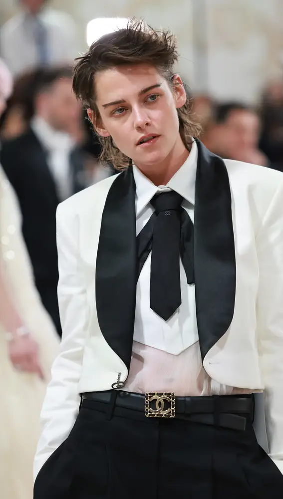 Kristen Stewart en la Met Gala 2023 Kristen Stewart en la Met Gala 2023