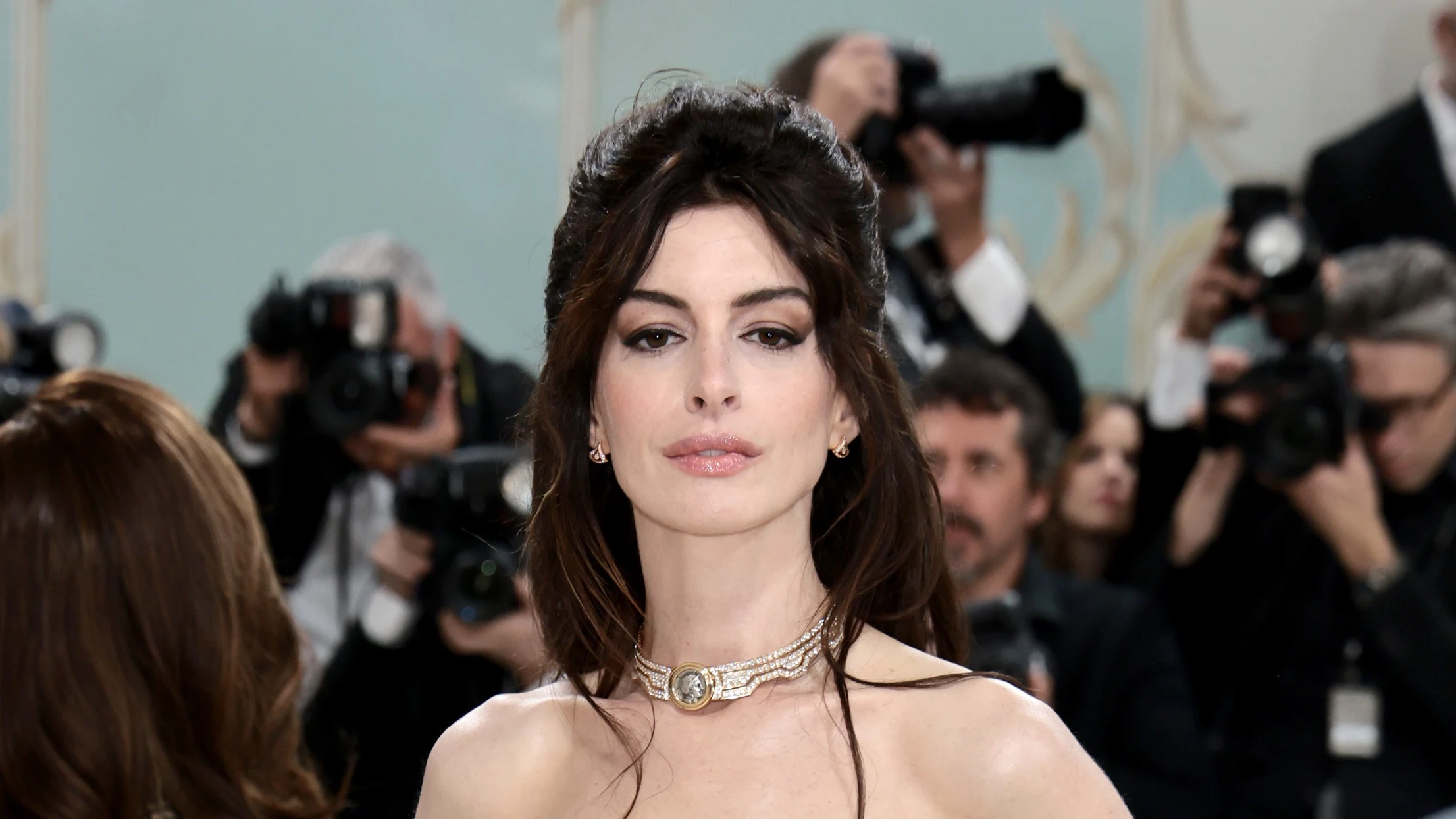 Anne Hathaway en la Met Gala 2023