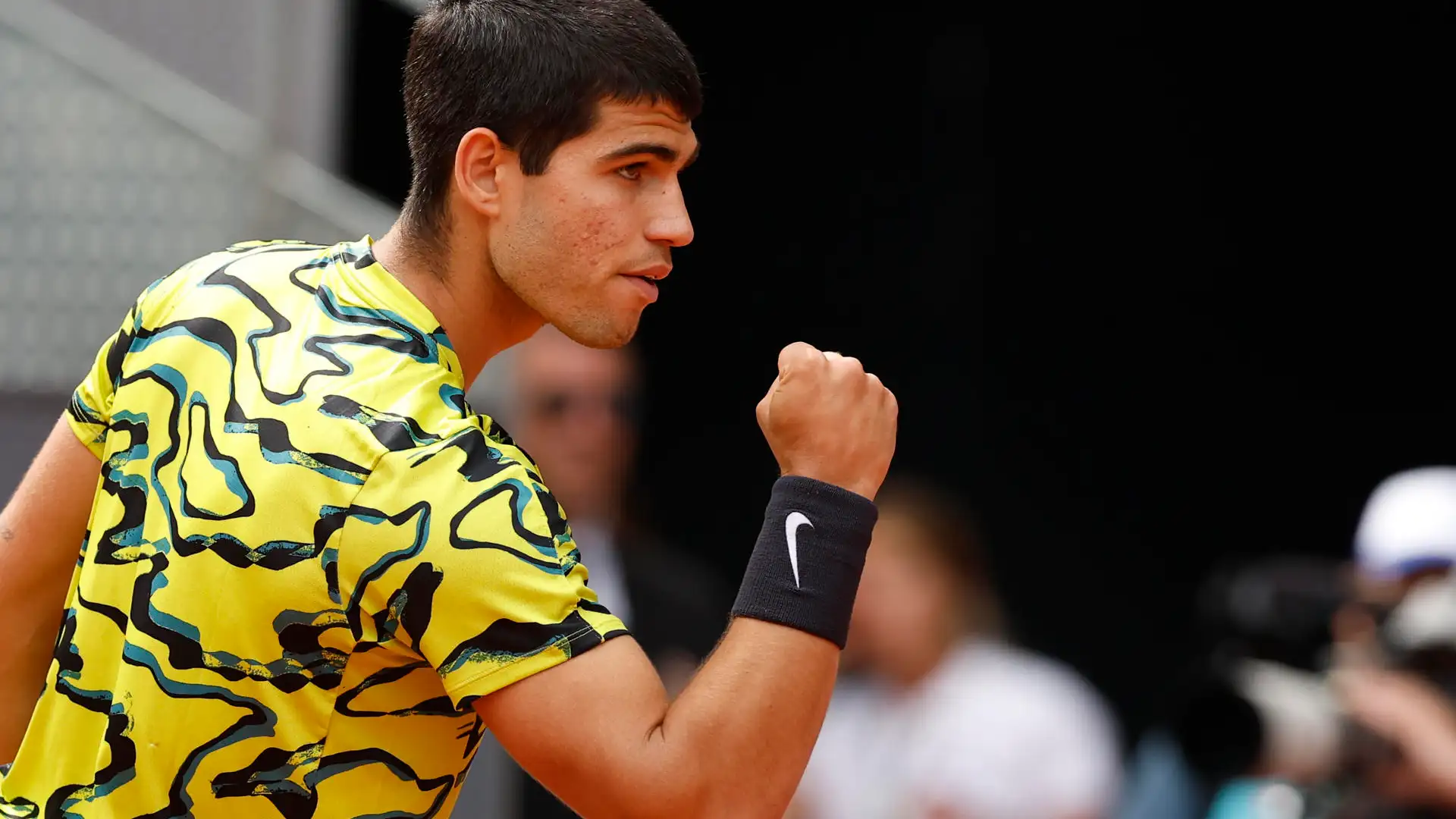 Alcaraz celebra un punto ante Zverev en el Mutua Madrid Open