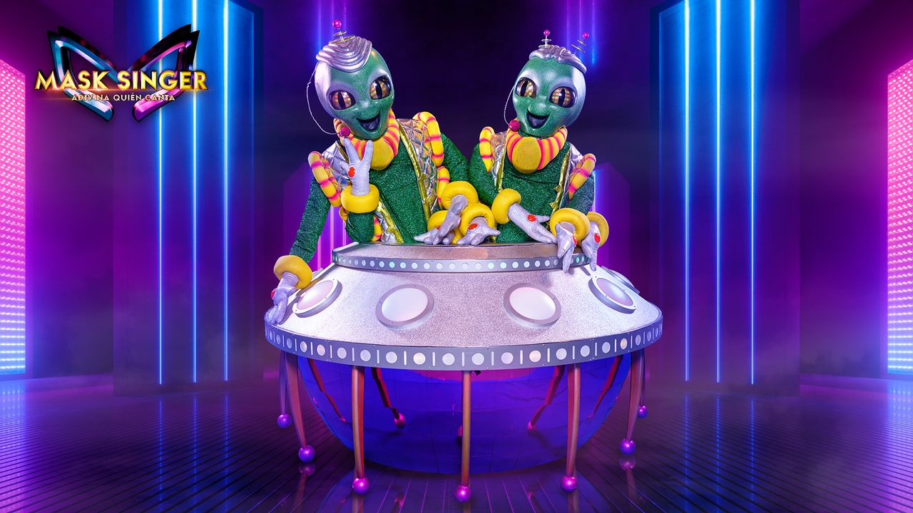 La primera pareja de la historia llega a 'Mask Singer'... ¡Desde el ...
