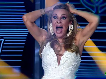 Las primeras imágenes de Ana Obregón y Mónica Naranjo como investigadoras de 'Mask Singer' Las primeras imágenes de Ana Obregón y Mónica Naranjo como investigadoras de 'Mask Singer'