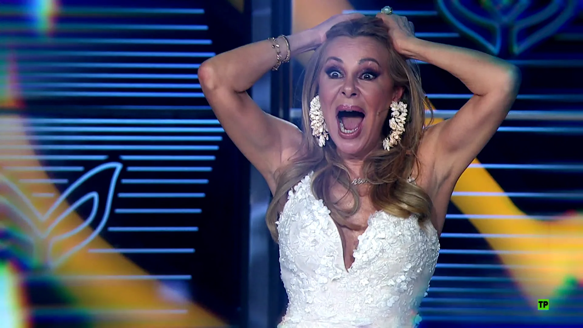 Las primeras im&aacute;genes de Ana Obreg&oacute;n y M&oacute;nica Naranjo como investigadoras de 'Mask Singer'
