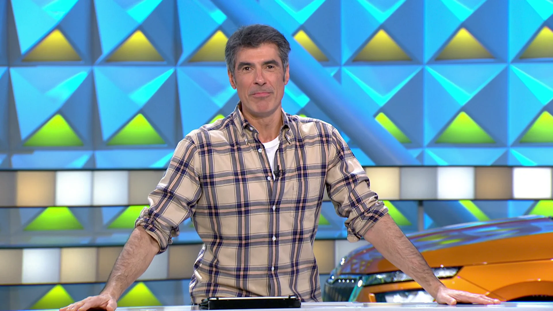 ¡Lo nunca visto! ‘La ruelta de la suerte’ comienza su programa y se olvida de Jorge Fernández ¡Lo nunca visto! ‘La ruelta de la suerte’ comienza su programa y se olvida de Jorge Fernández