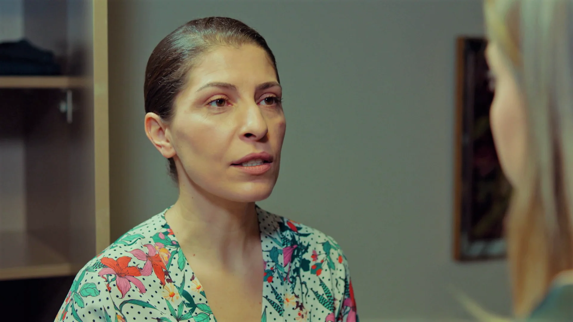 Aysel chantajea a Yildiz tras su despido: “O el señor Halit me devuelve mi trabajo o le cuento todo lo que sé” Aysel chantajea a Yildiz tras su despido: “O el señor Halit me devuelve mi trabajo o le cuento todo lo que sé”
