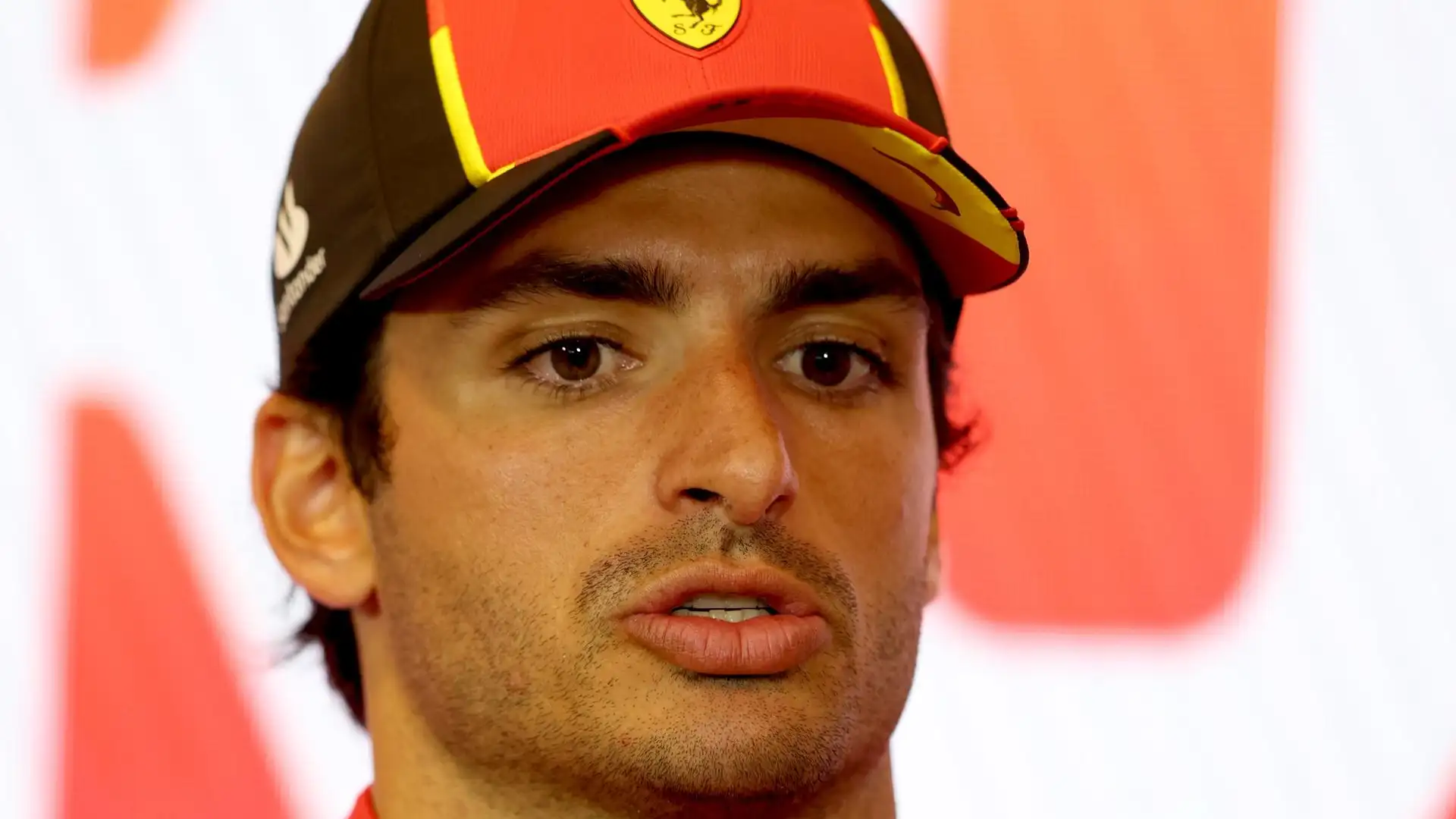 El piloto Carlos Sainz en rueda de prensa El piloto Carlos Sainz en rueda de prensa