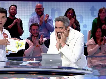 Roberto Leal flipa con la magia de Jorge Luengo: “Es muy loco esto” Roberto Leal flipa con la magia de Jorge Luengo: “Es muy loco esto”