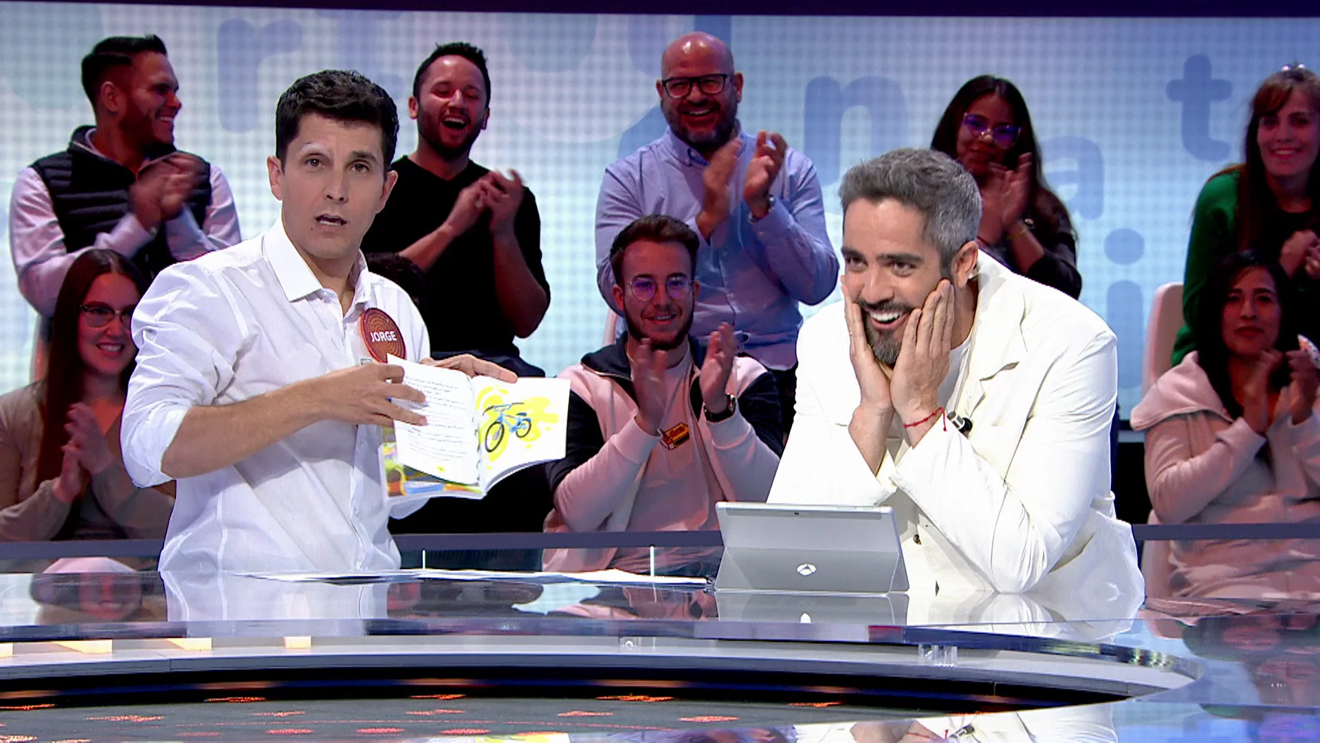Roberto Leal flipa con la magia de Jorge Luengo: &ldquo;Es muy loco esto&rdquo; 