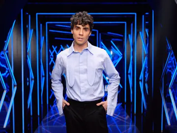 Javier Ambrossi, investigador de la tercera temporada de 'Mask Singer' Javier Ambrossi, investigador de la tercera temporada de 'Mask Singer'