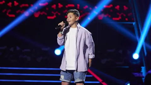 Manuel no lograr entrar en ‘La Voz Kids’ tras cantar ‘Polvo de mariposas’ de Vanesa Martín Manuel no lograr entrar en ‘La Voz Kids’ tras cantar ‘Polvo de mariposas’ de Vanesa Martín