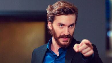 Kemal le deja las cosas claras a Yildiz: “Para estar conmigo te tienes que divorciar”