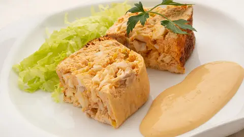 Receta de origen asturiano, de Karlos Arguiñano: pudin de cabracho con salsa rosa Receta de origen asturiano, de Karlos Arguiñano: pudin de cabracho con salsa rosa