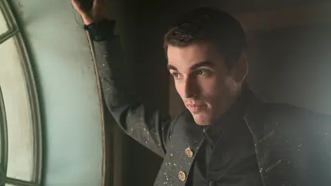 Corey Mylchreest como el joven rey Jorge III en 'La reina Carlota: una historia de Los Bridgerton'. Corey Mylchreest como el joven rey Jorge III en 'La reina Carlota: una historia de Los Bridgerton'.