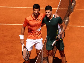 Djokovic y Alcaraz en su enfrentamiento en Madrid en 2022