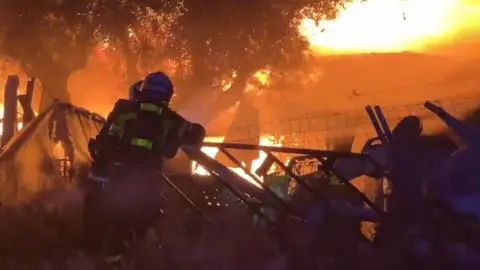 Incendio en infraviviendas en Fuenlabrada Incendio en infraviviendas en Fuenlabrada